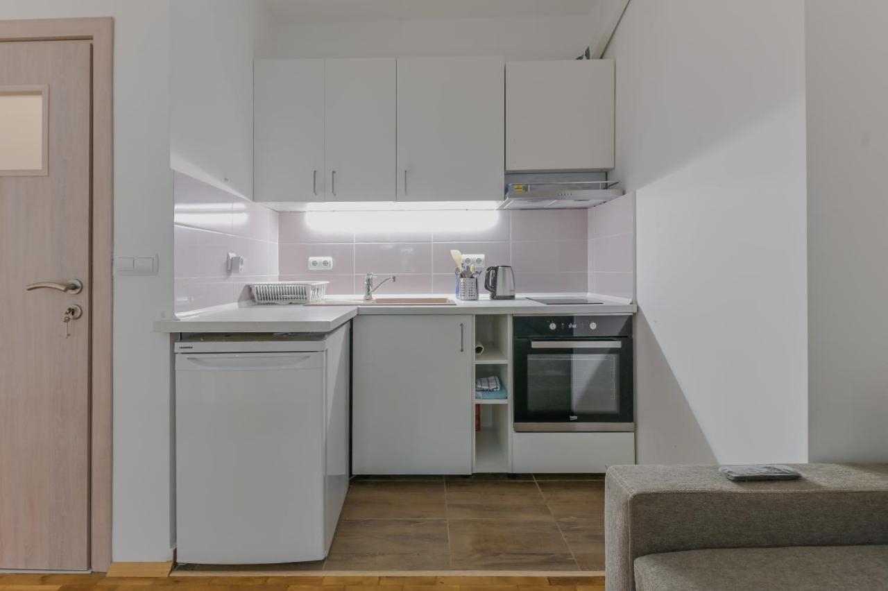 Bright Apartment In The Heart Of The City By Flat Mаnager София Екстериор снимка